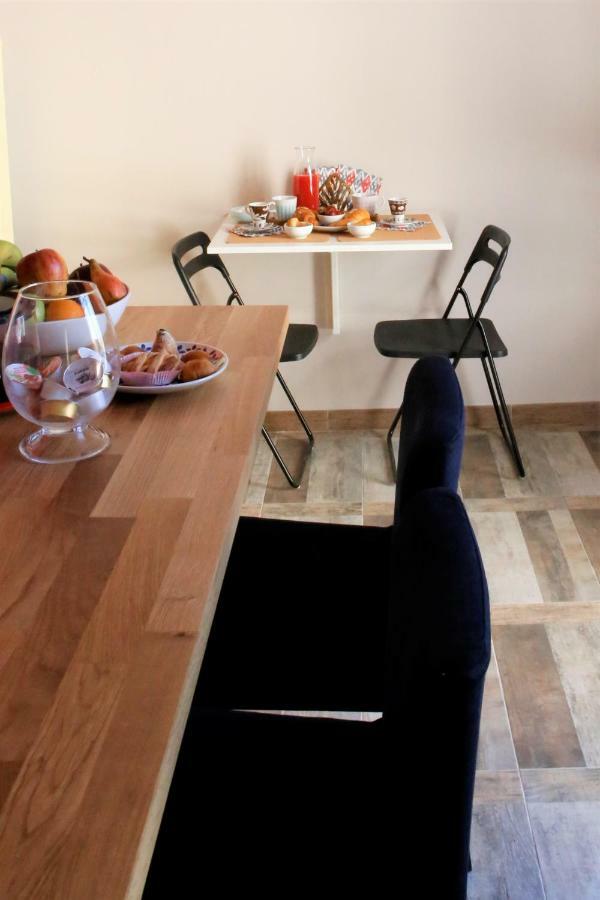 Beb Binario39 Bed & Breakfast Napoli Bagian luar foto