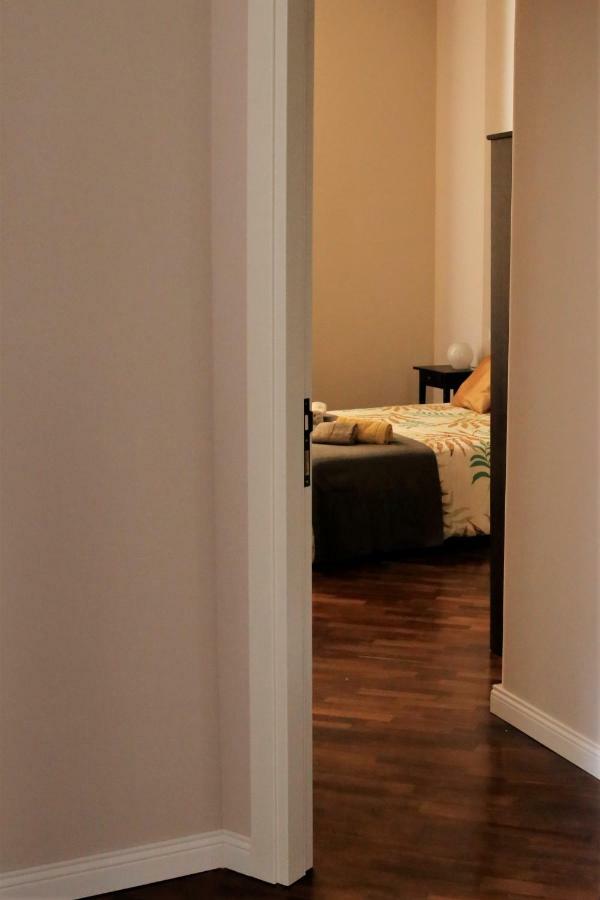 Beb Binario39 Bed & Breakfast Napoli Bagian luar foto